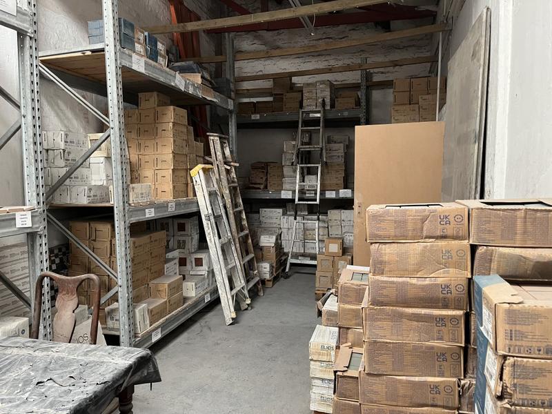 To Let commercial Property for Rent in Paarden Eiland Western Cape